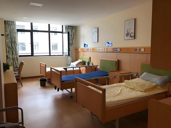 本科生深圳积分入户所需材料_泰国还没真正出手，洪森就呼吁冷静 泰国还没拨打感兴长者趣的