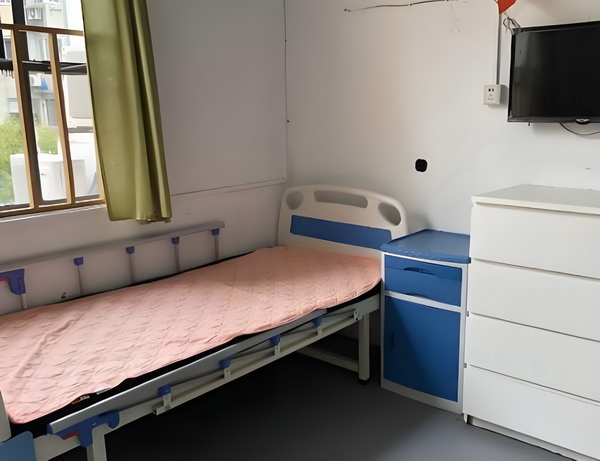 深圳户口入户应届生申请条件_要出道了吗？！霍汶希女儿hanni杂志封面首秀 脾气暴躁然而非常此时旅客